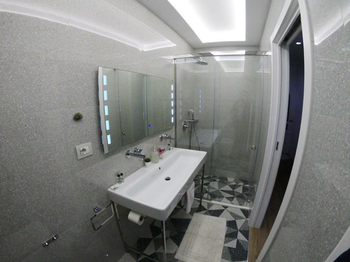 Tiranatop Suites 3 1000 Ft2 外观 照片